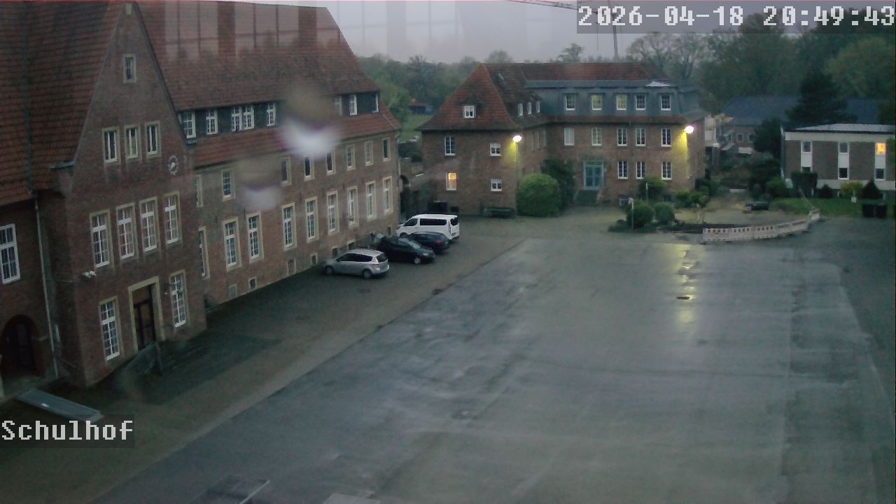 Webcam Schulhof 20:49