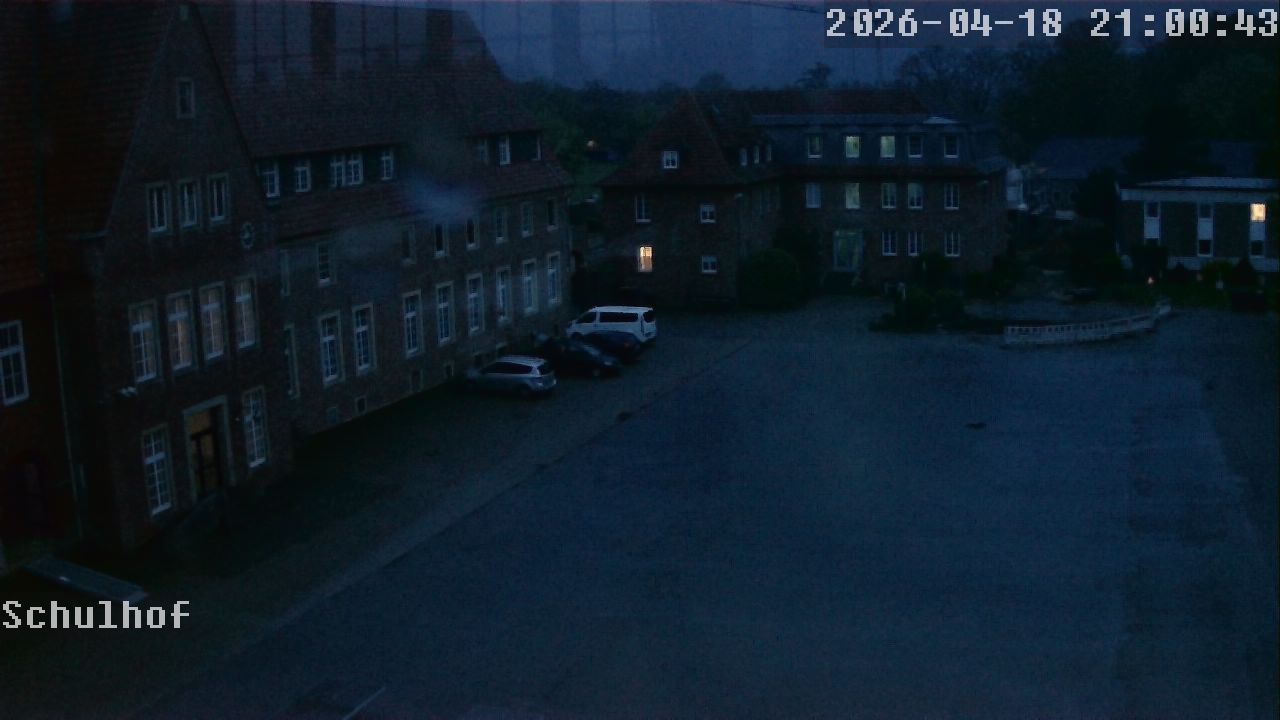 Webcam Schulhof 21:00