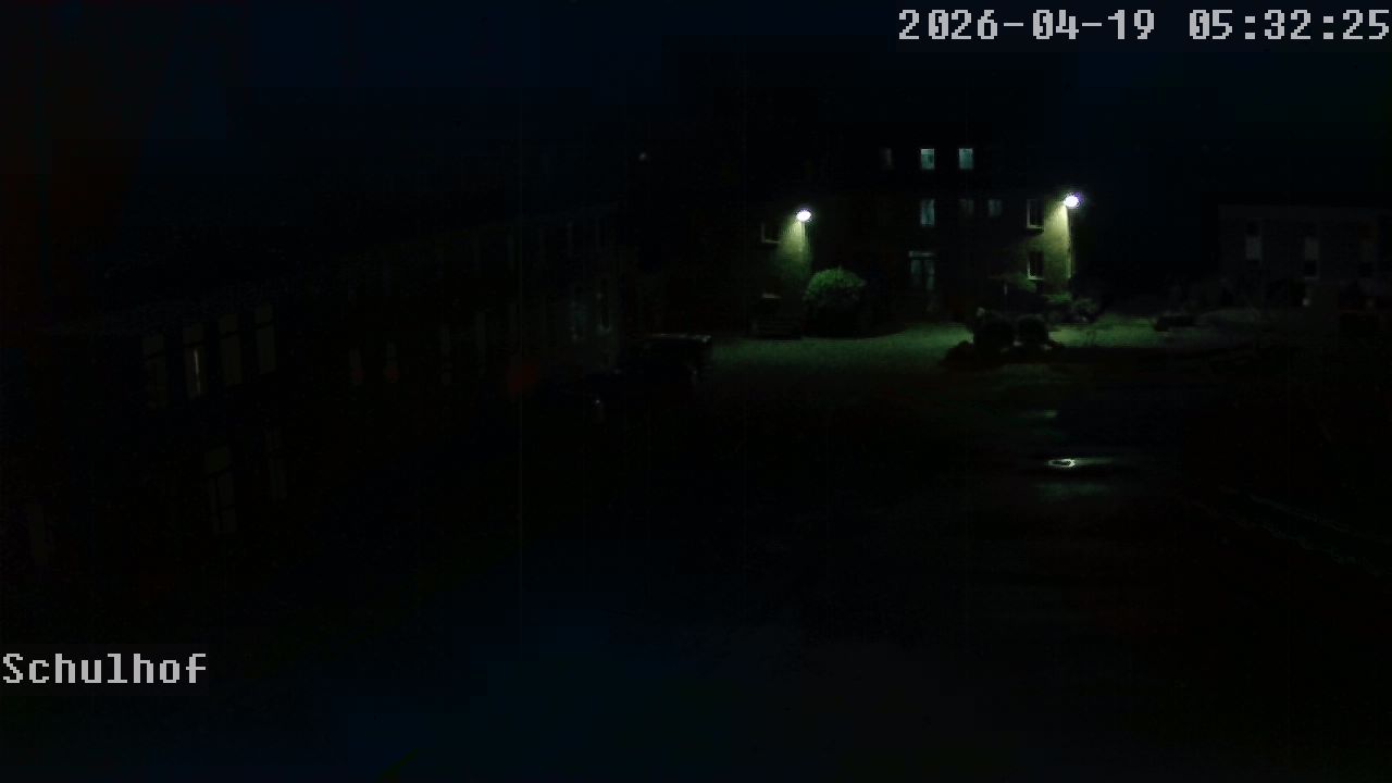 Webcam Schulhof 05:32