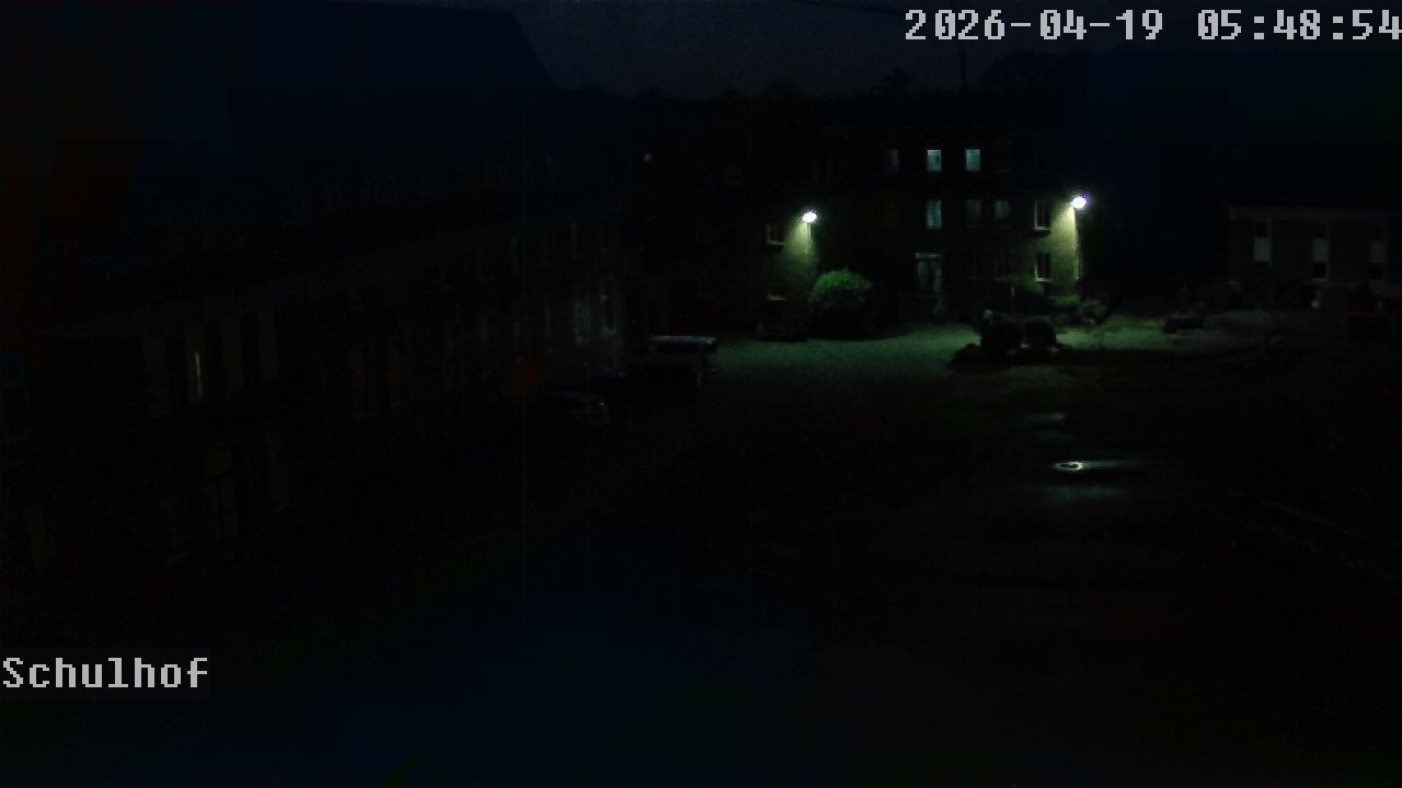 Webcam Schulhof 05:48