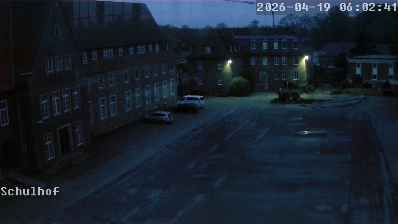 Webcam Schulhof 06:02