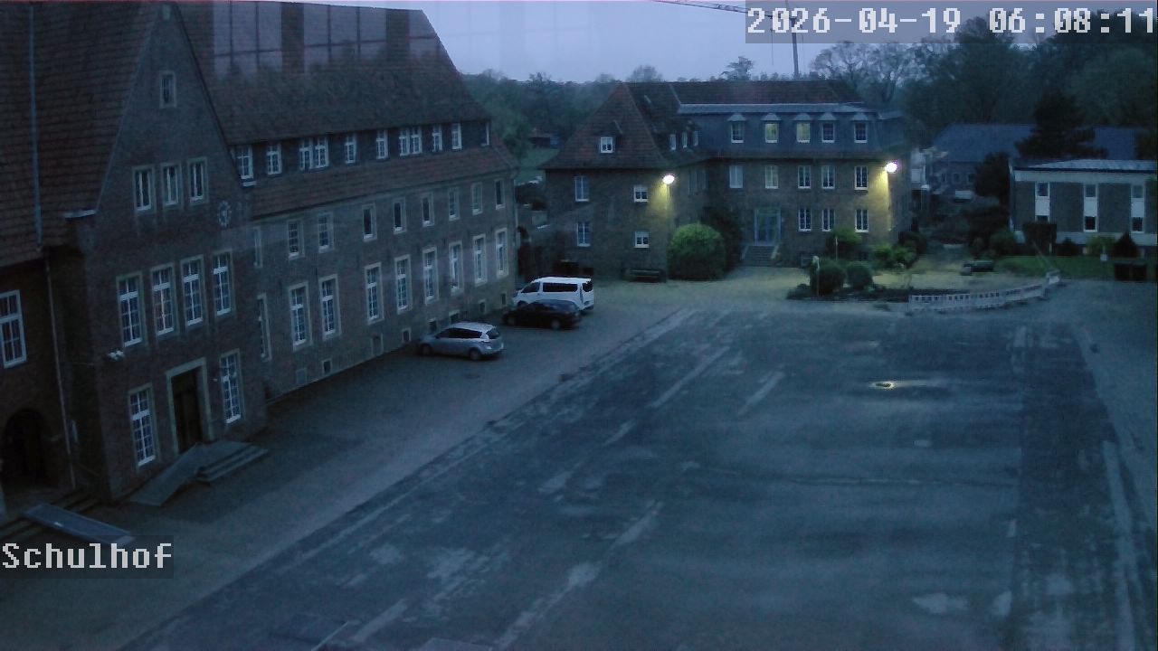 Webcam Schulhof 06:08
