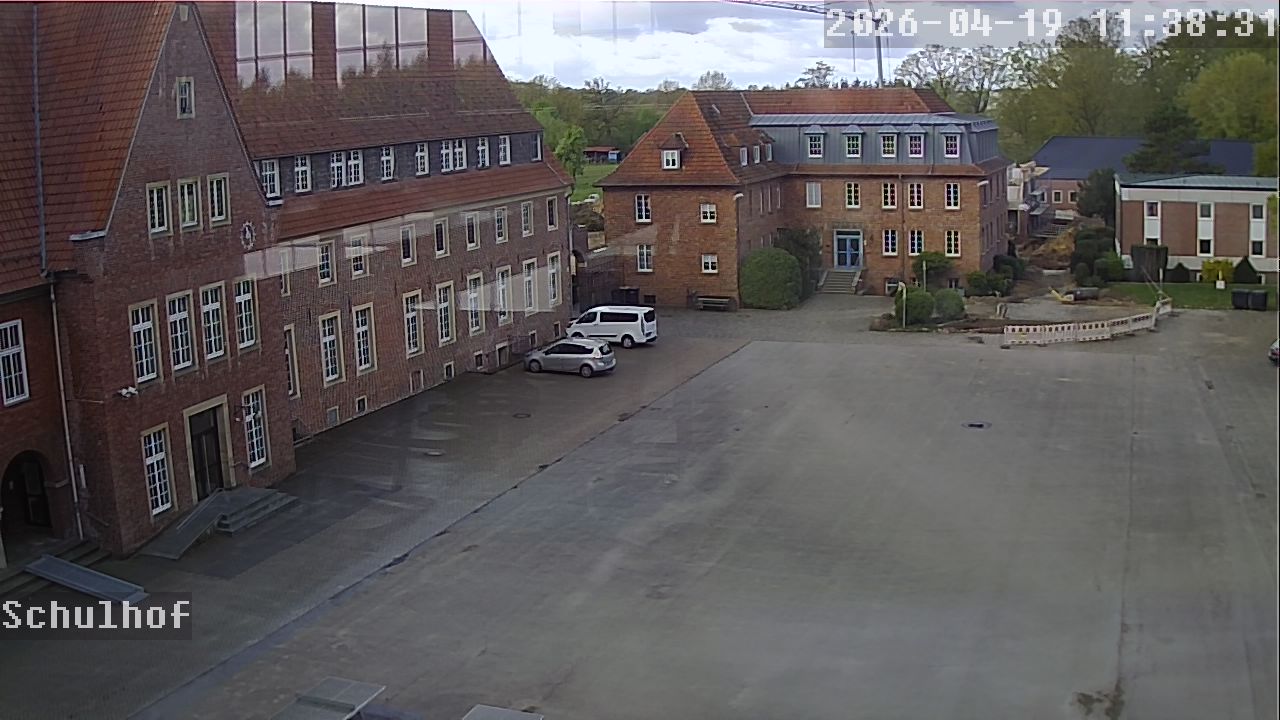 Webcam Schulhof 11:38