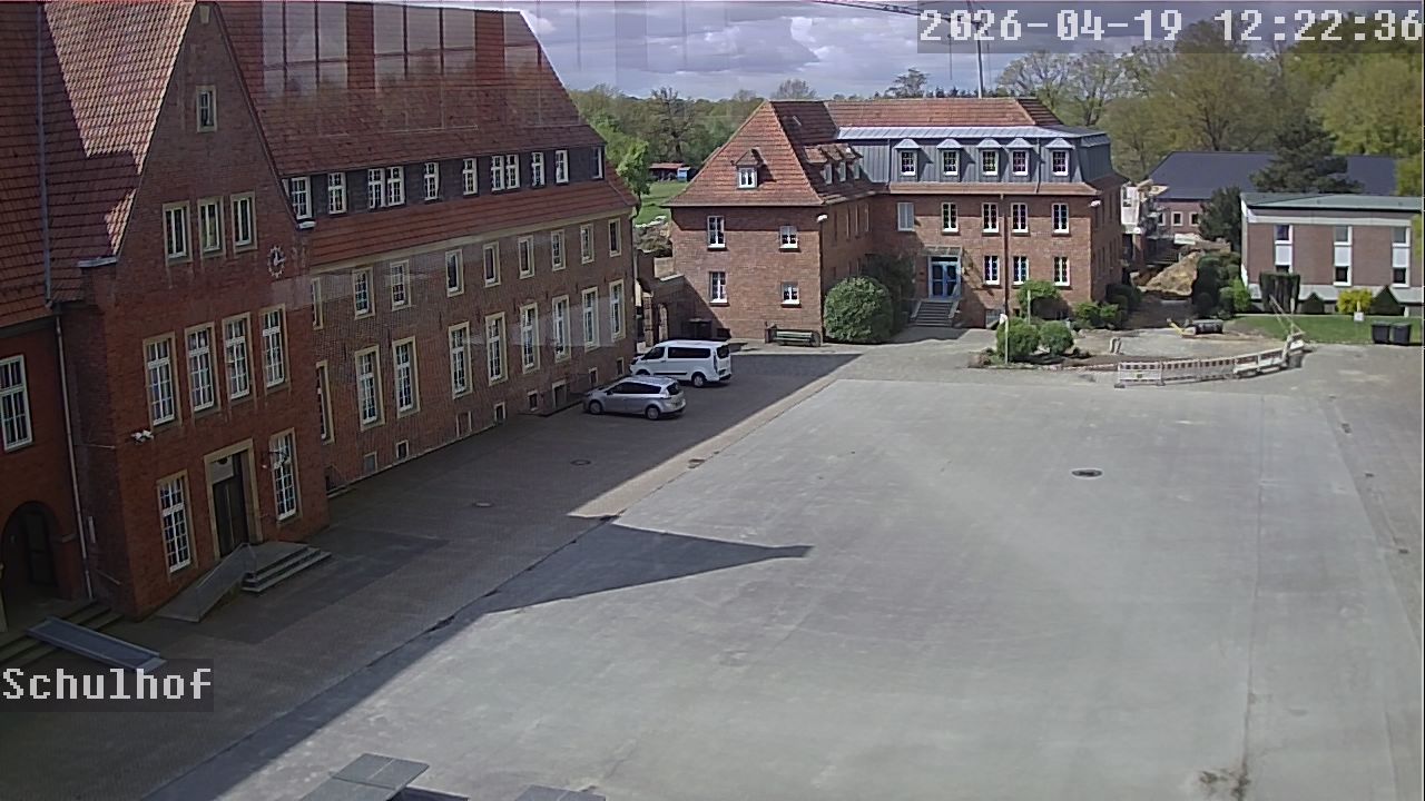 Webcam Schulhof 12:22