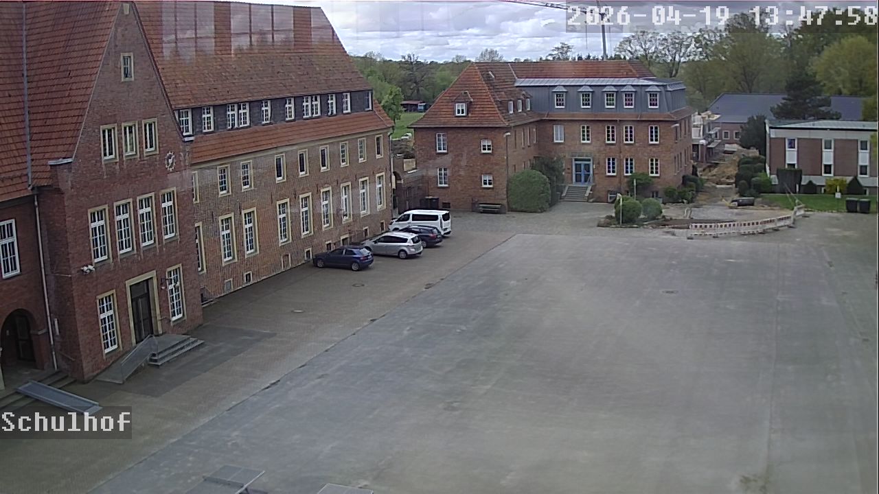 Webcam Schulhof 13:47