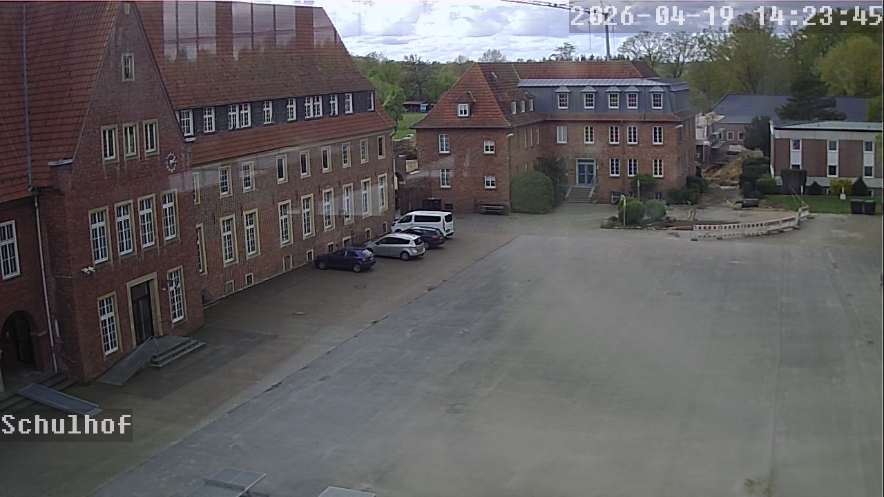Webcam Schulhof 14:23