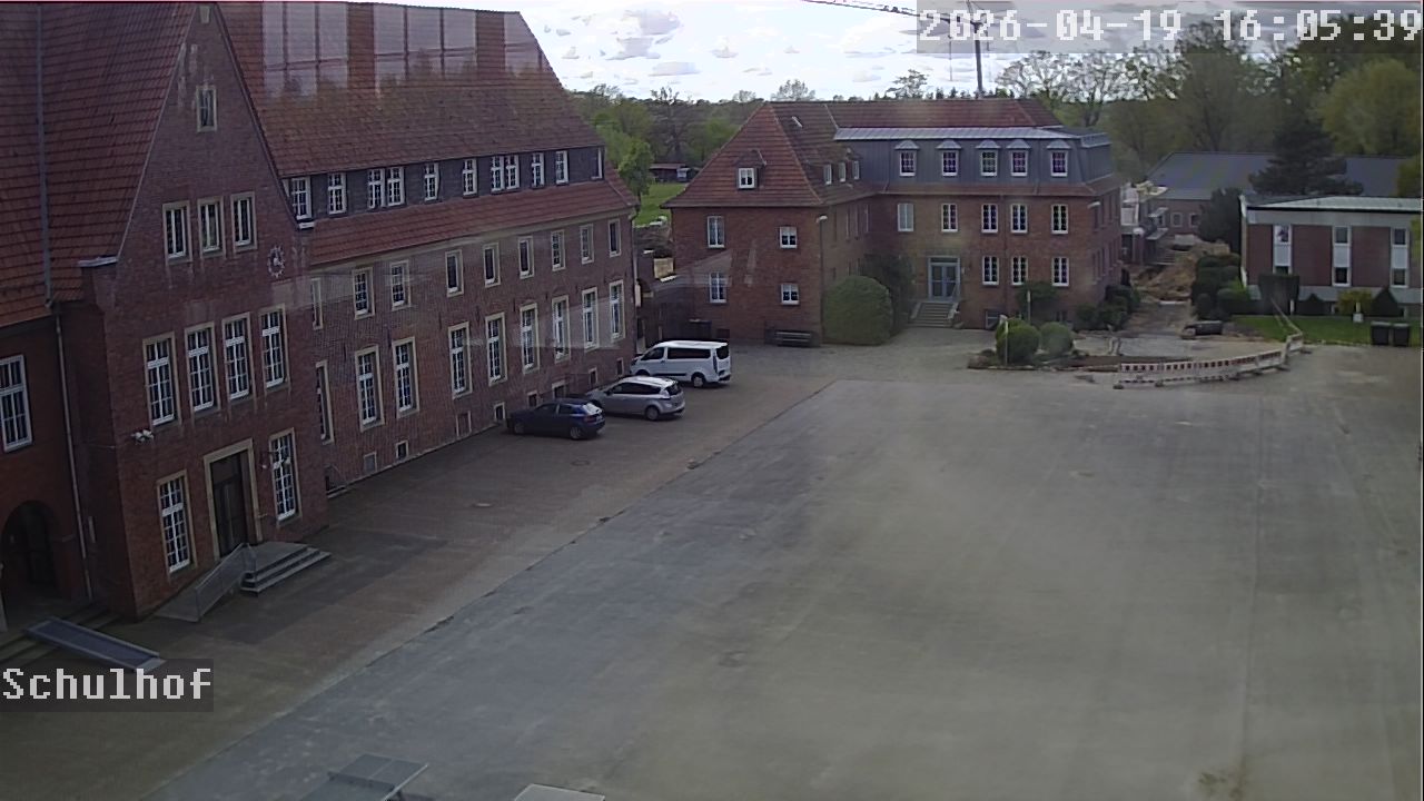 Webcam Schulhof 16:05