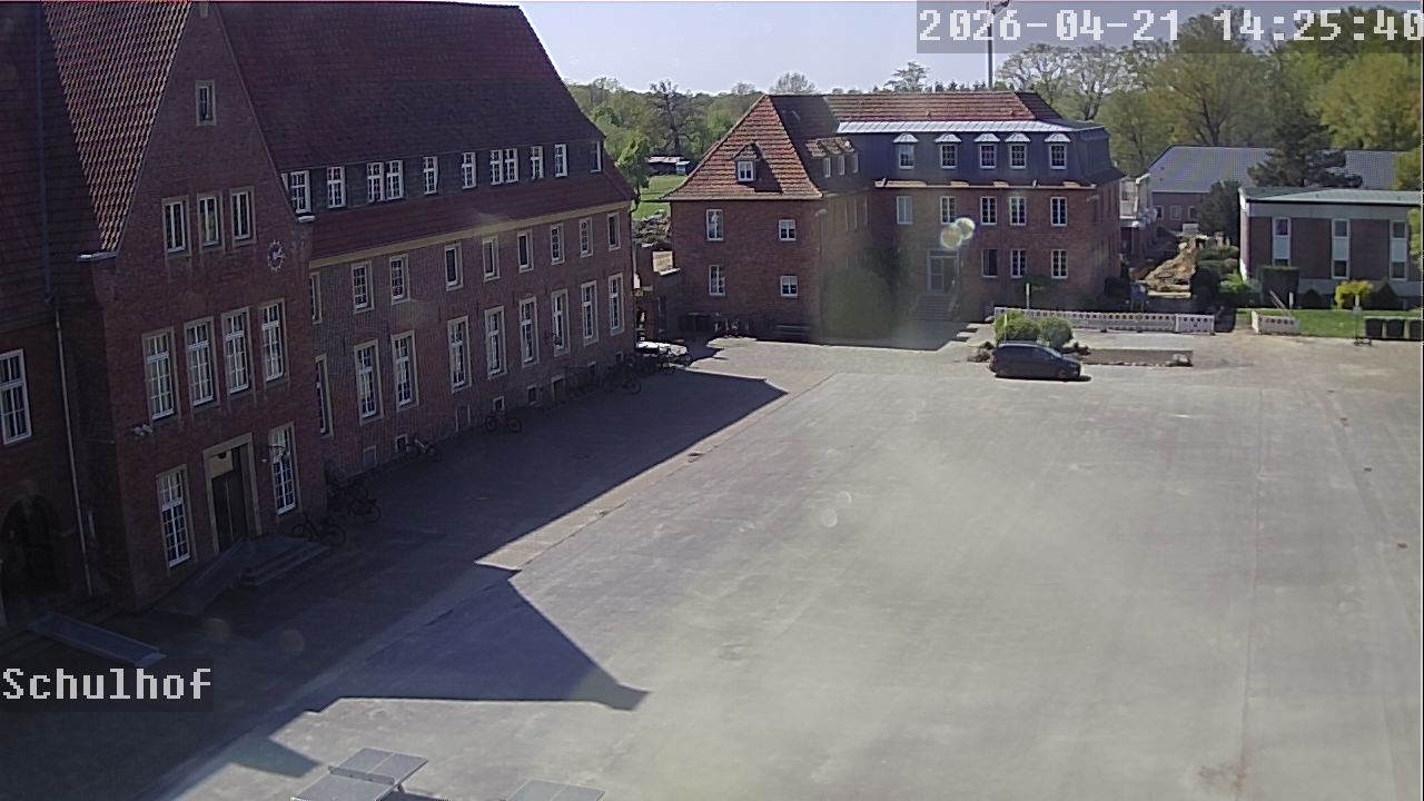 Webcam Schulhof 14:25