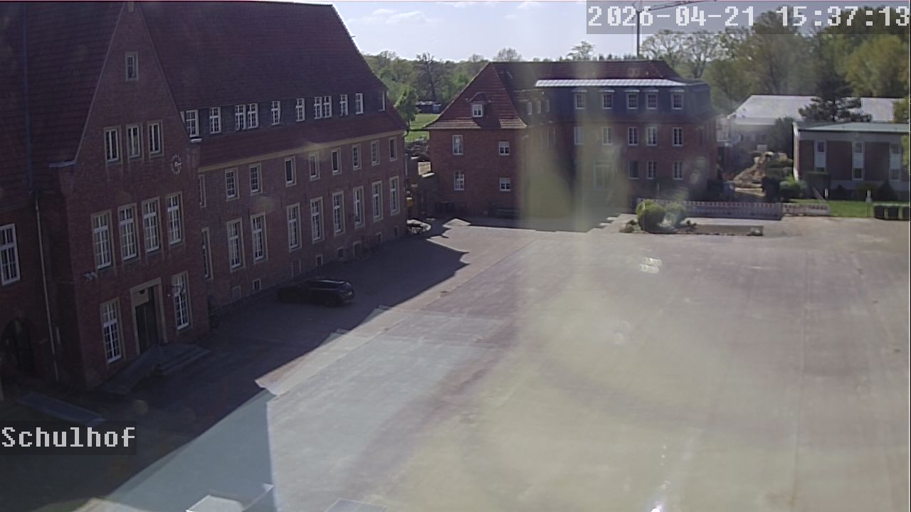 Webcam Schulhof 15:37
