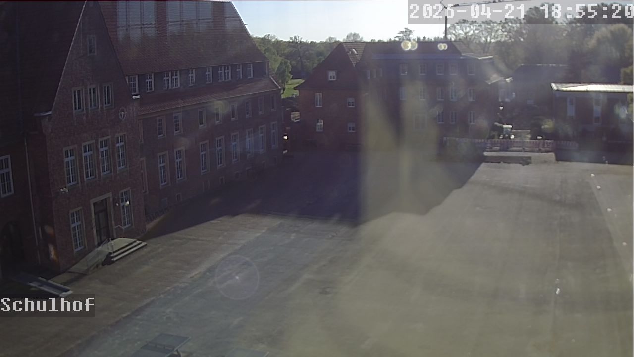 Webcam Schulhof 18:55