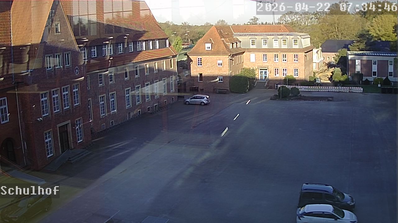 Webcam Schulhof 07:34