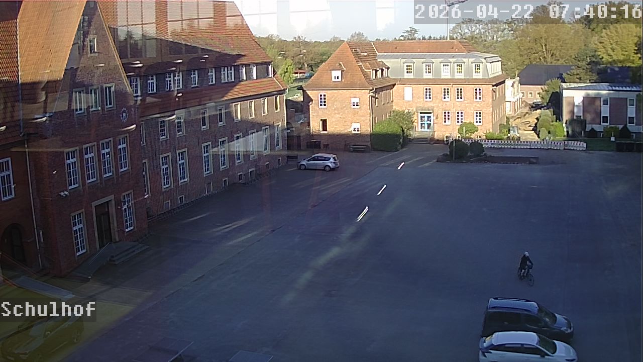 Webcam Schulhof 07:40