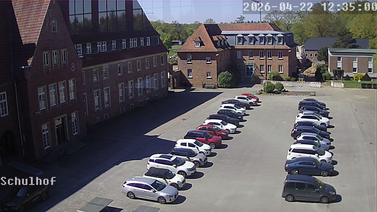 Webcam Schulhof 12:35