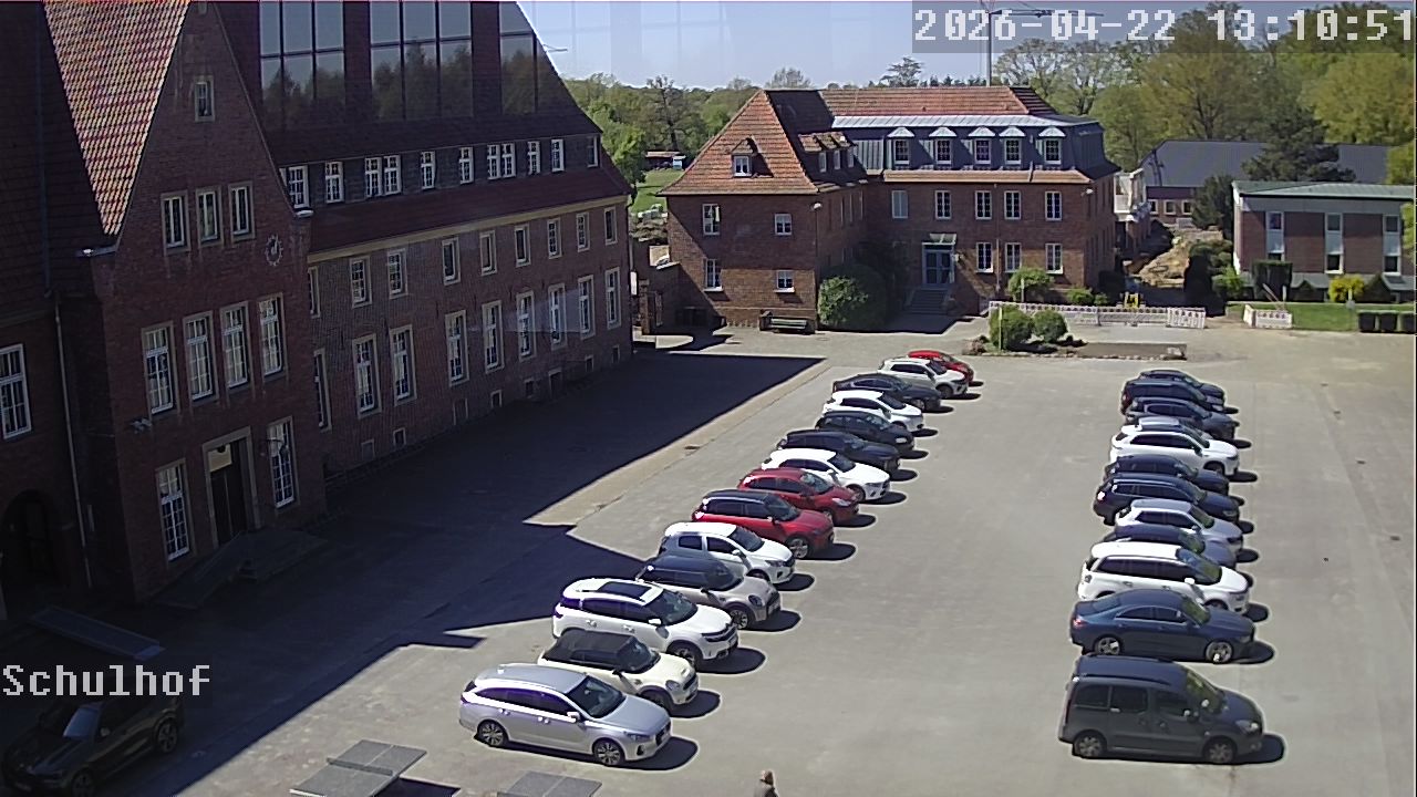 Webcam Schulhof 13:10