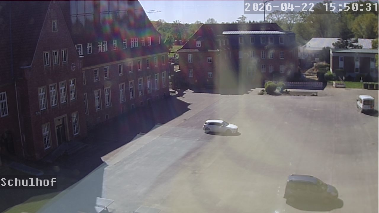 Webcam Schulhof 15:50