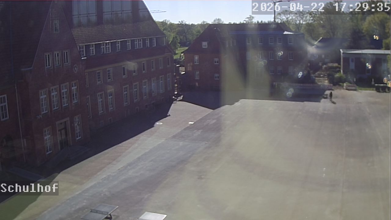 Webcam Schulhof 17:29