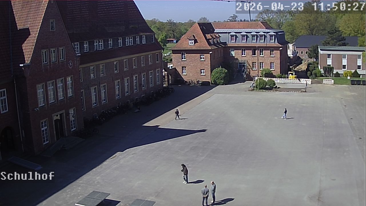 Webcam Schulhof 11:50