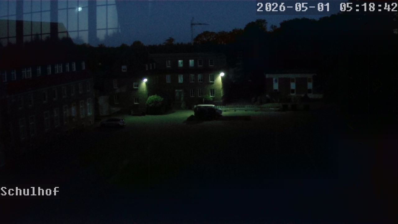 Webcam Schulhof 05:18