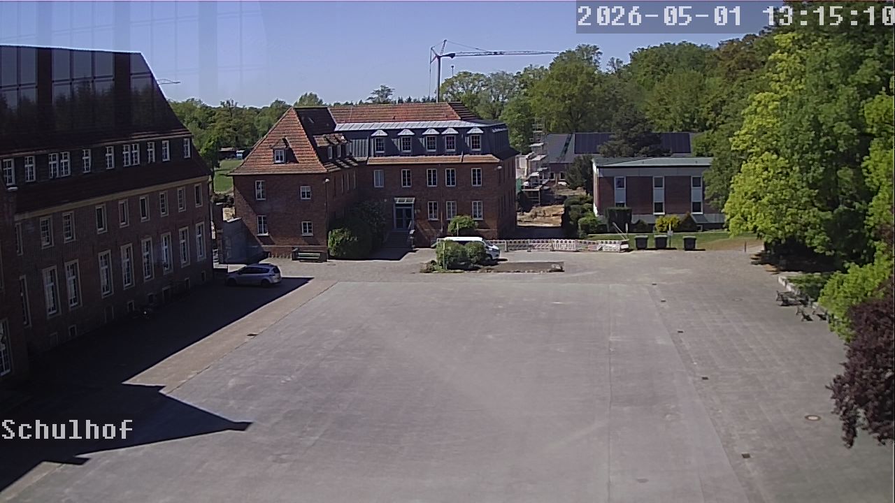 Webcam Schulhof 13:15