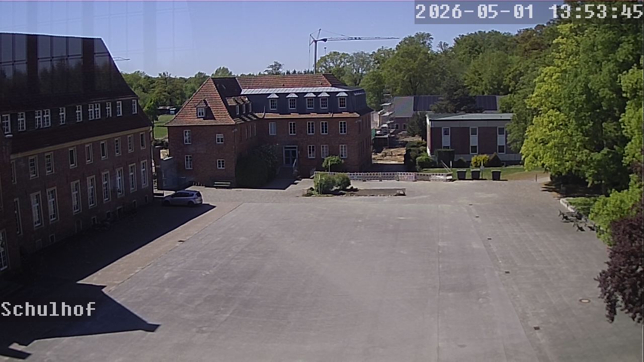 Webcam Schulhof 13:53