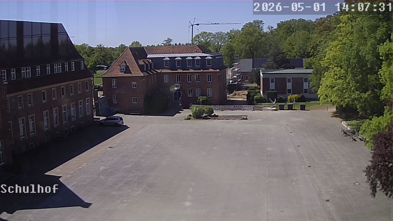 Webcam Schulhof 14:07