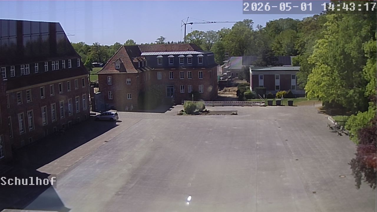 Webcam Schulhof 14:43