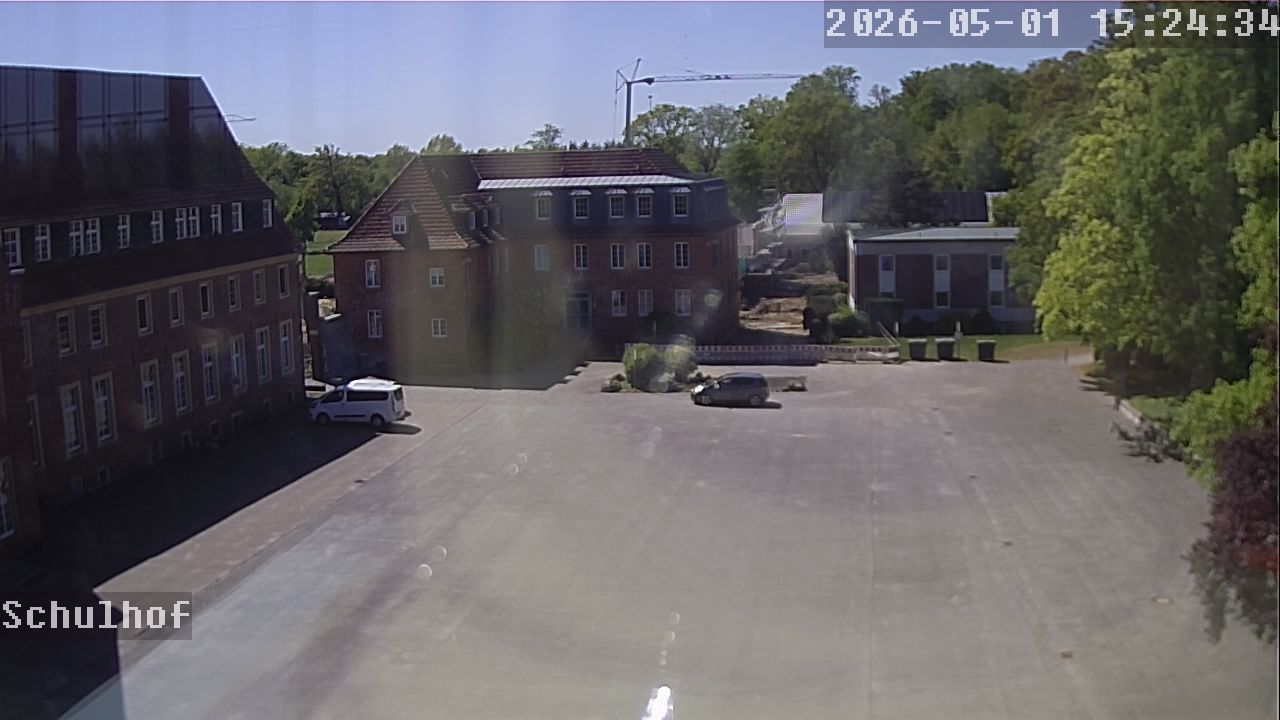 Webcam Schulhof 15:24