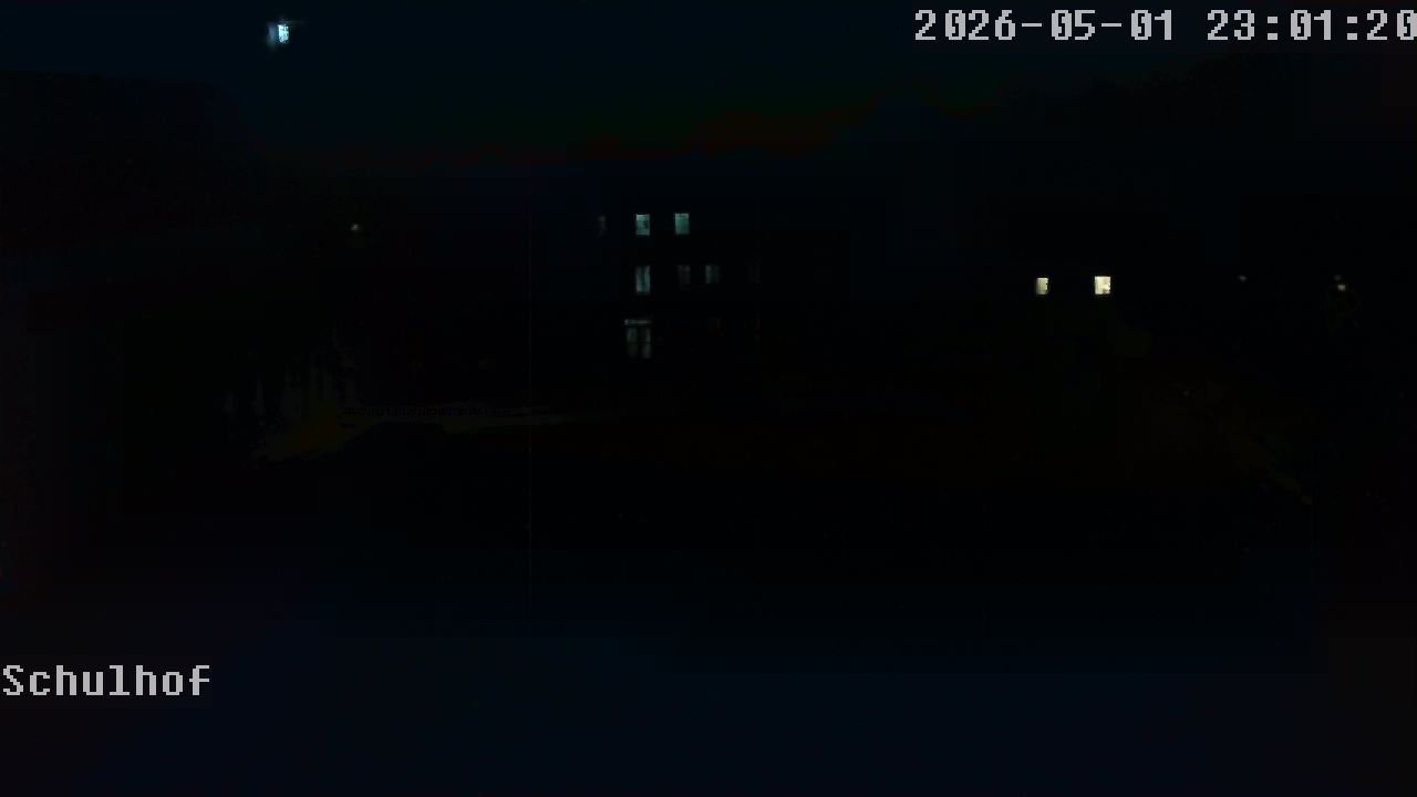 Webcam Schulhof 23:01