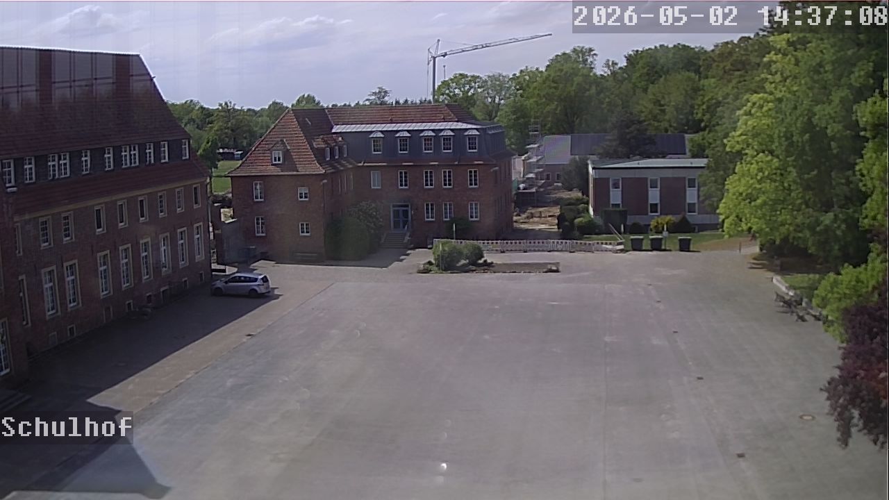 Webcam Schulhof 14:37