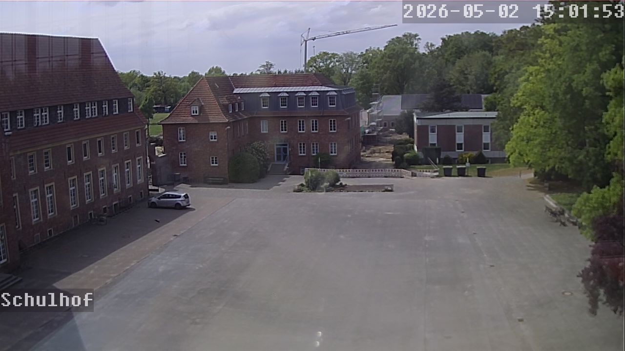 Webcam Schulhof 15:01