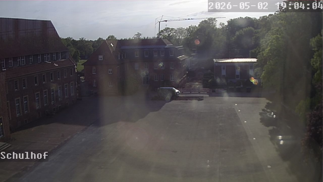 Webcam Schulhof 19:04