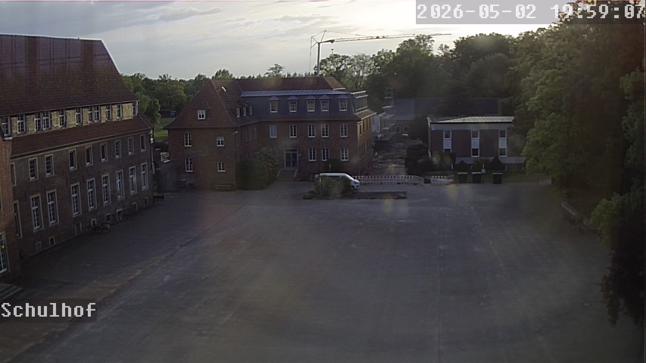 Webcam Schulhof 19:59
