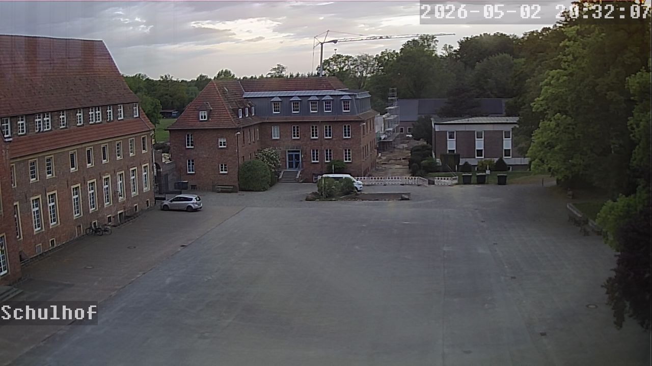 Webcam Schulhof 20:32