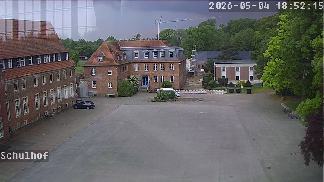 Webcam Schulhof 18:52