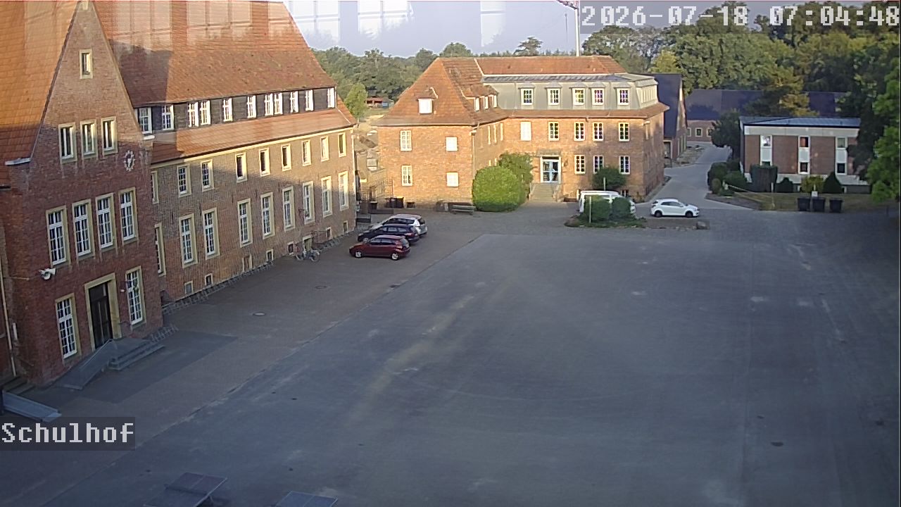 Webcam Schulhof 07:04