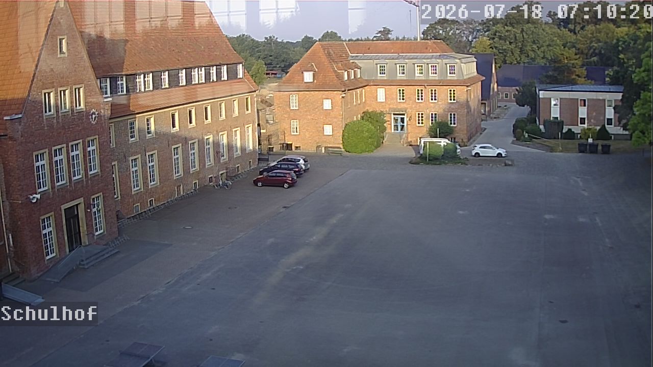 Webcam Schulhof 07:10