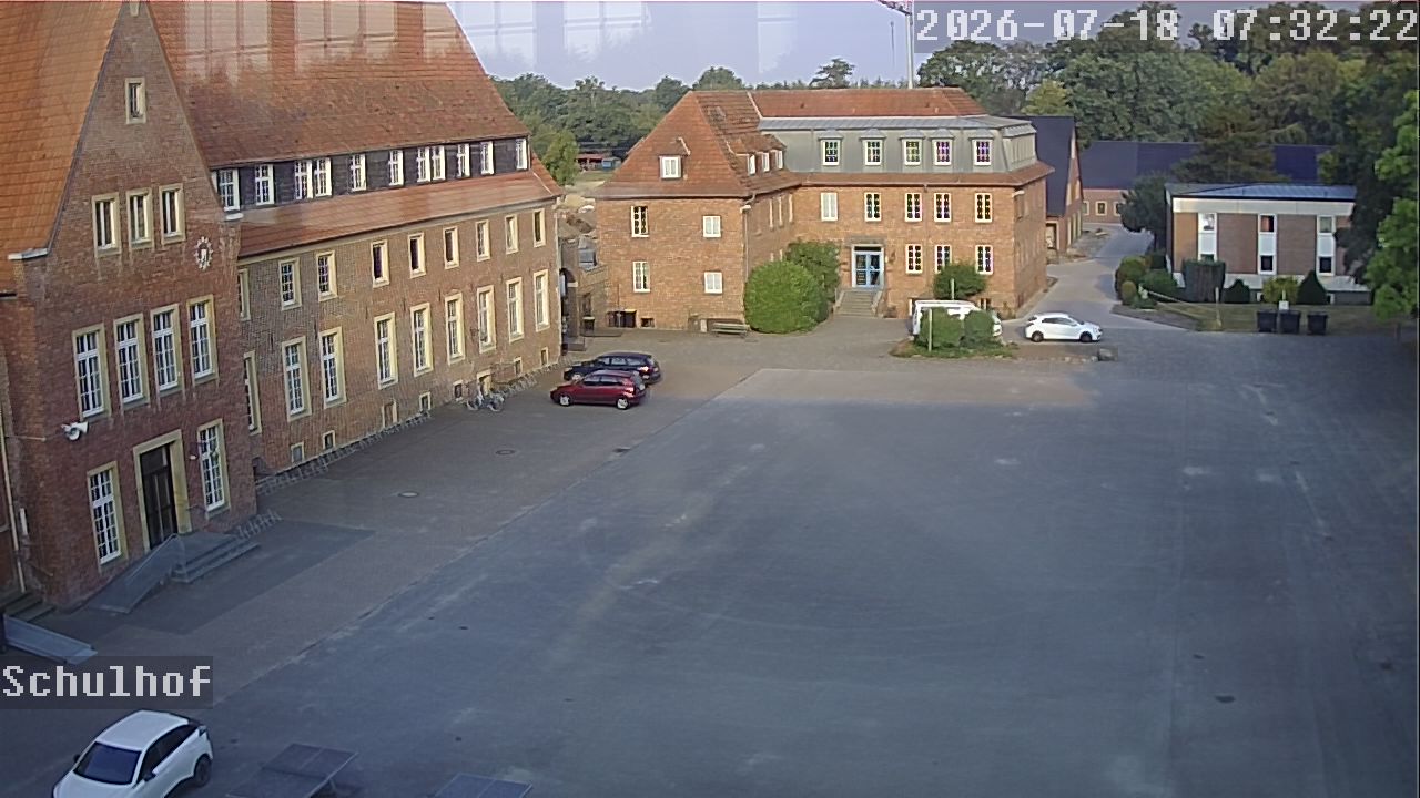 Webcam Schulhof 07:32