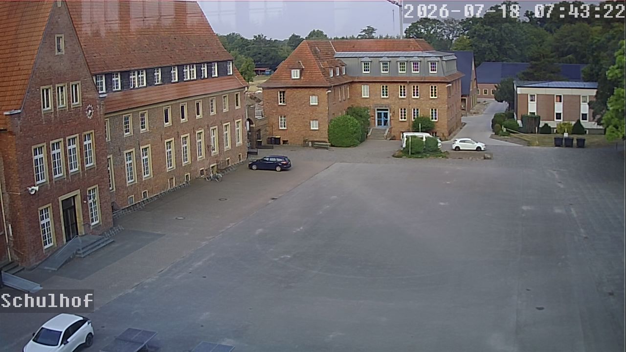 Webcam Schulhof 07:43