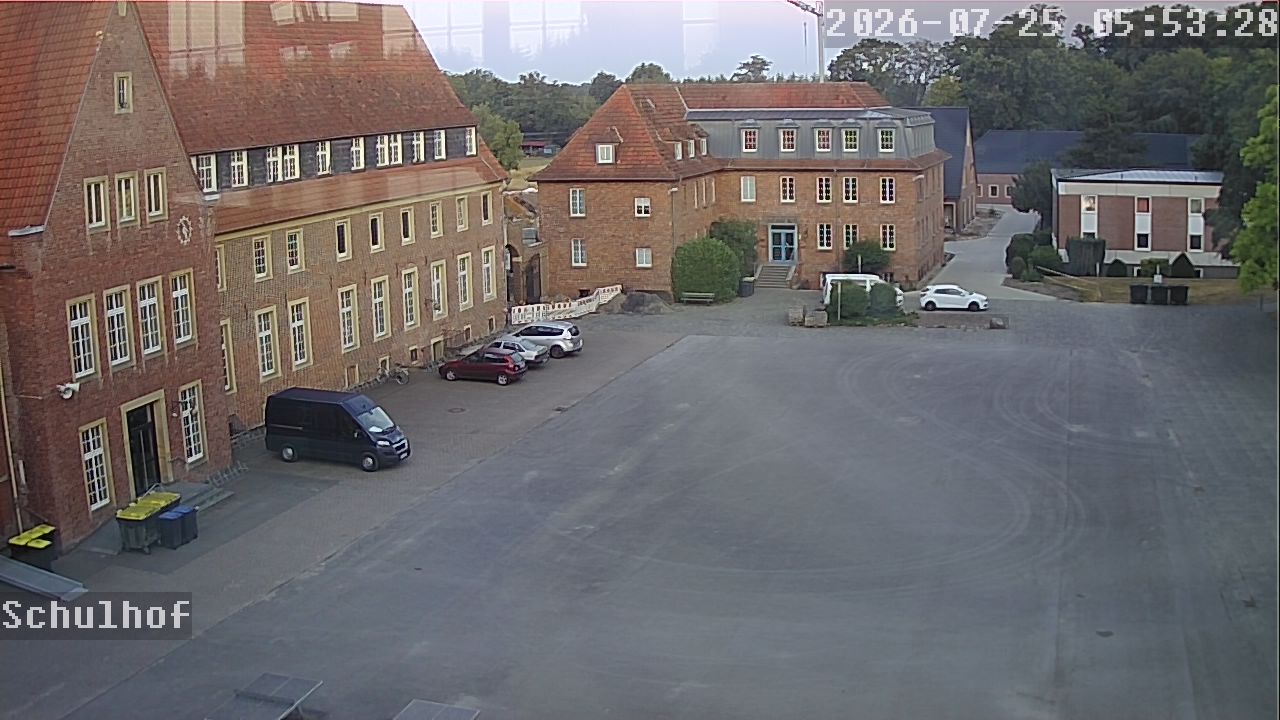 Webcam Schulhof 05:53