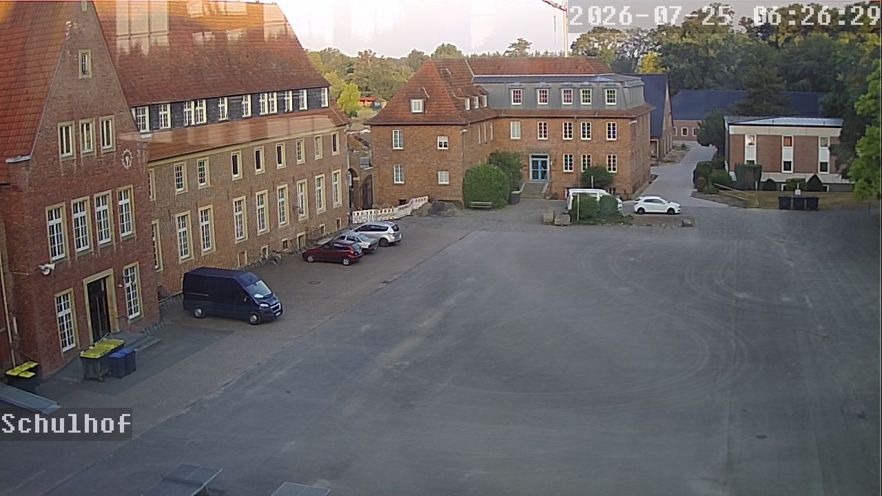 Webcam Schulhof 06:26