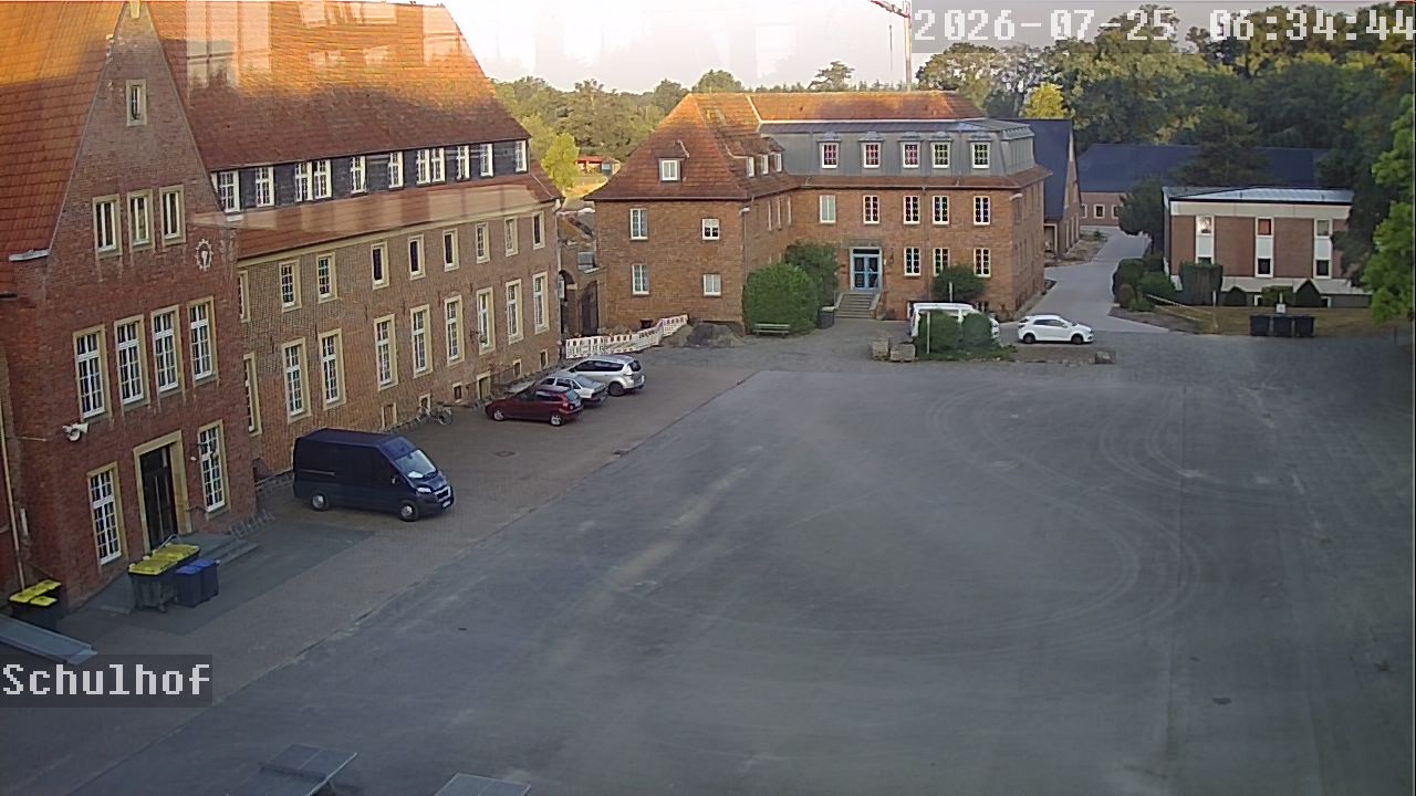 Webcam Schulhof 06:34