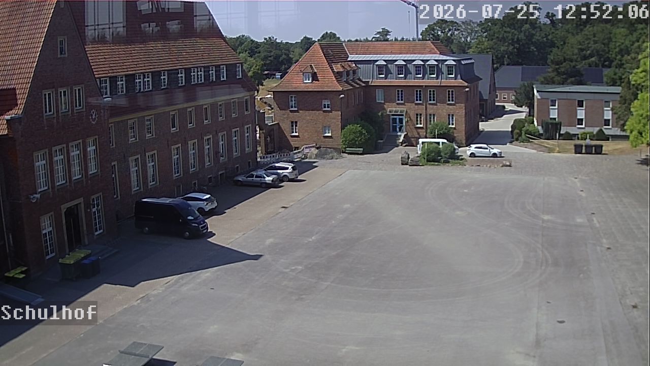 Webcam Schulhof 12:52