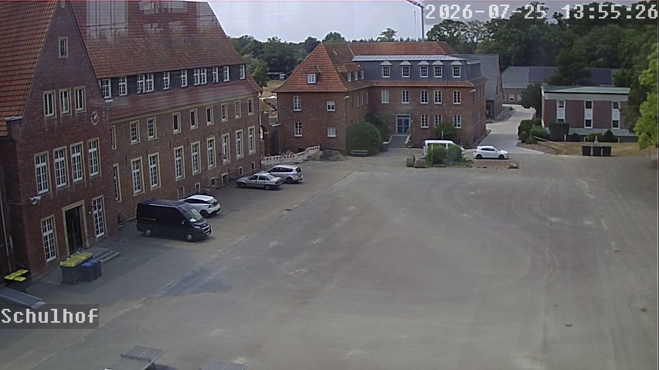 Webcam Schulhof 13:55
