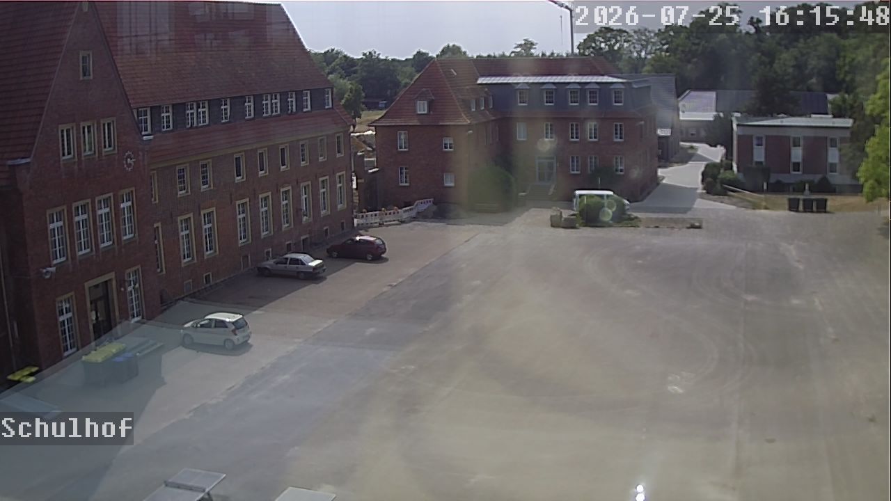 Webcam Schulhof 16:15