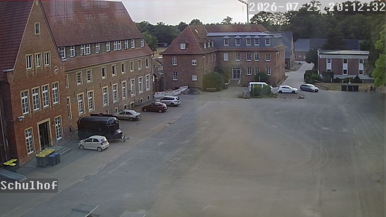 Webcam Schulhof 20:12