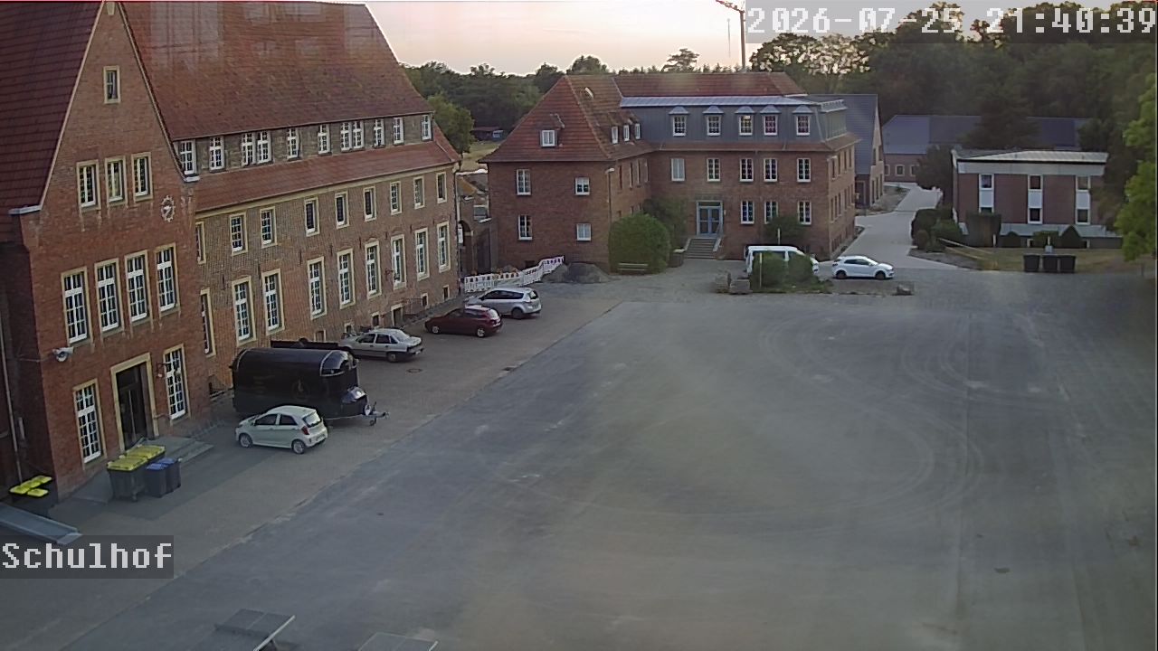 Webcam Schulhof 21:40