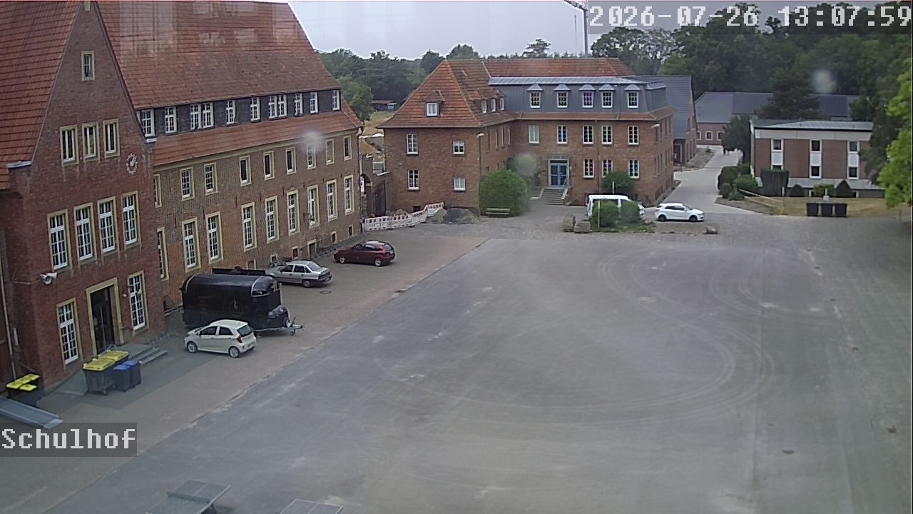 Webcam Schulhof 13:08