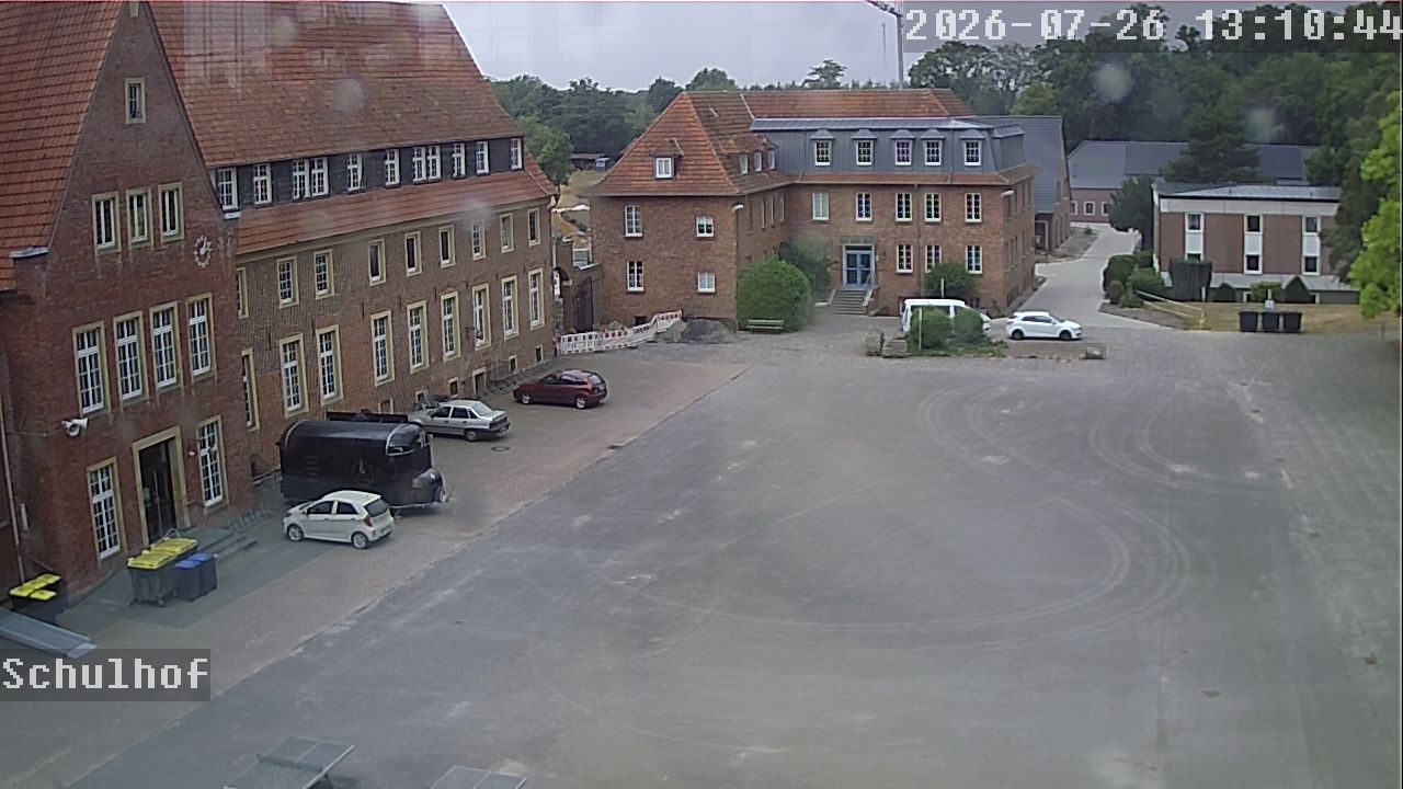 Webcam Schulhof 13:10