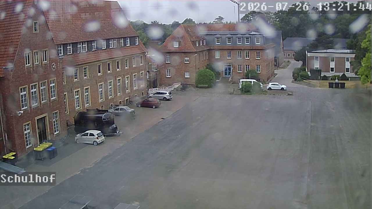 Webcam Schulhof 13:21