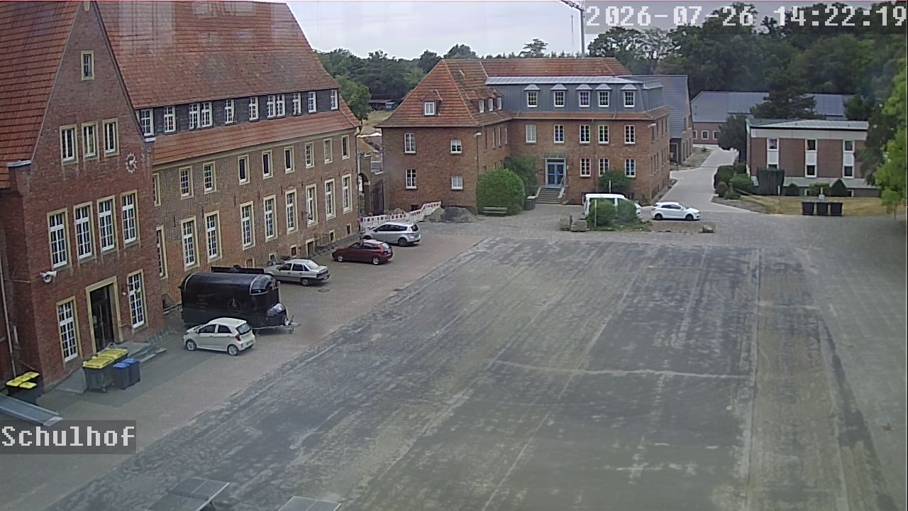 Webcam Schulhof 14:22